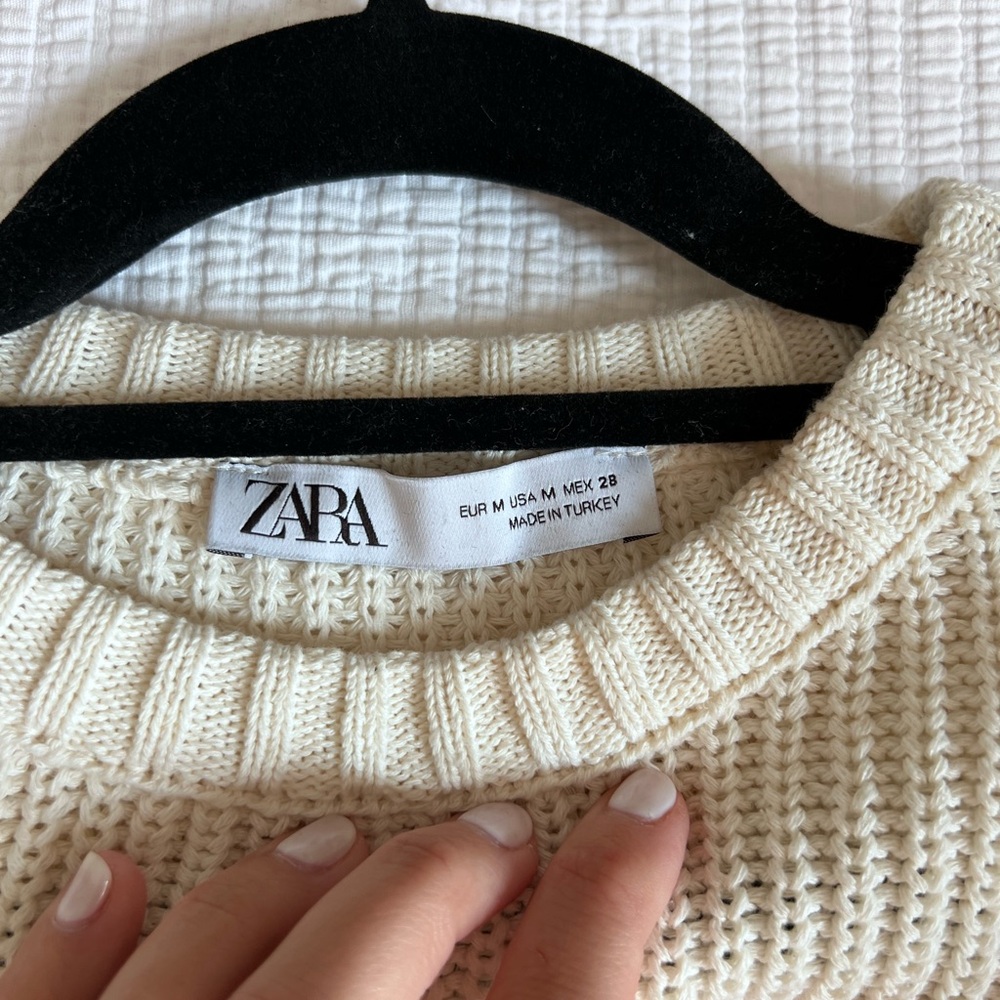 Zara Mixed Sleeve Knit Top - Picture 7 of 7